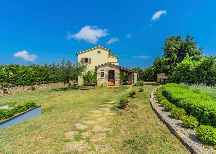 Villa Istria Moderna In Muntic *