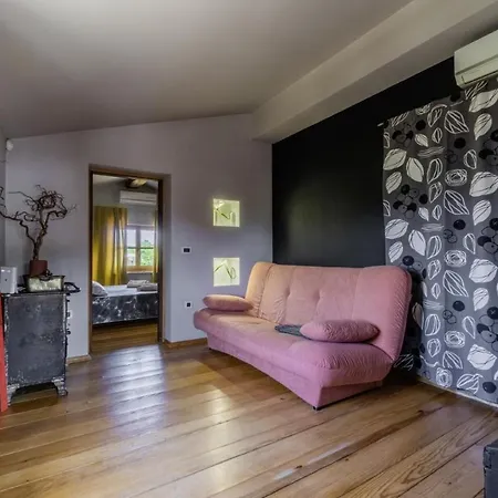Istria Moderna In Muntic Villa Pula
