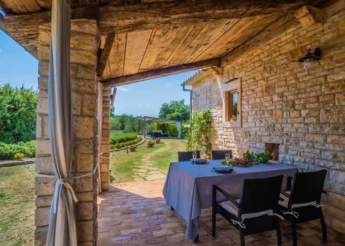 Istria Moderna In Muntic *